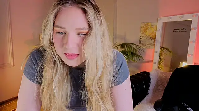 Jes Solar online show from 8, 11, 2025