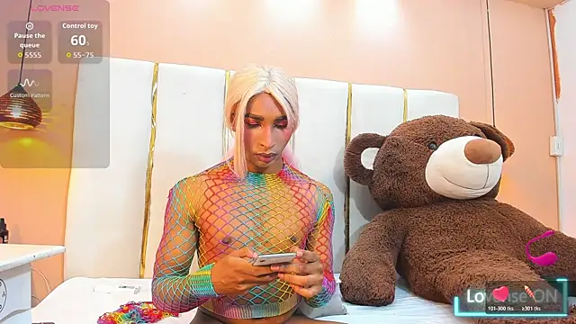 Electtra Scretch online show from 31, 3, 2026