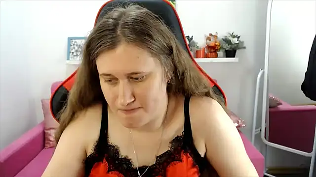 Snapshot of Lucky_Lana chatting on 7, 7, 2026 Lucky Lana online show from 7, 7, 2026
