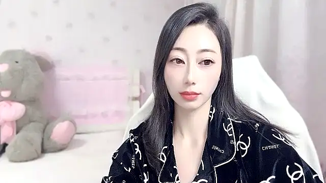 Snapshot of anjila888 chatting on 22, 9, 2025 anjila888 online show from 22, 9, 2025