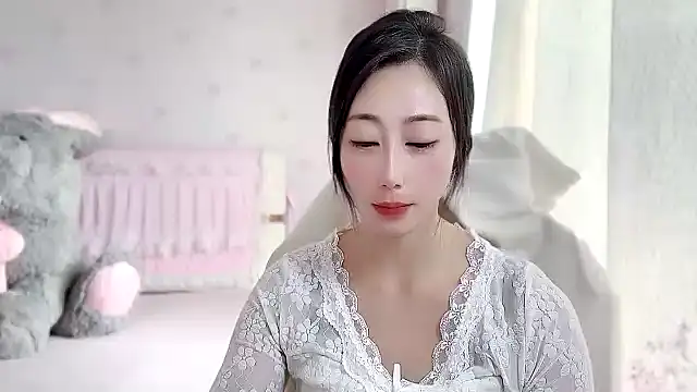 Snapshot of anjila888 chatting on 22, 10, 2025 anjila888 online show from 22, 10, 2025