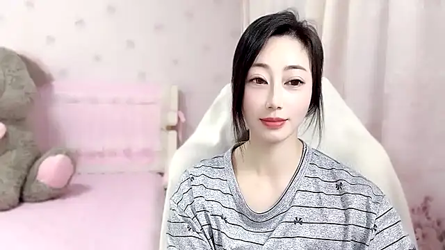 Snapshot of anjila888 chatting on 13, 11, 2025 anjila888 online show from 13, 11, 2025