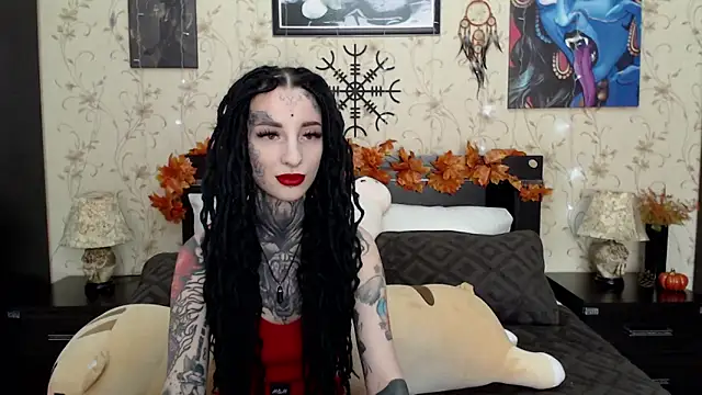 Snapshot of Velvetbat chatting on 30, 10, 2025 Velvetbat online show from 30, 10, 2025