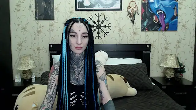 Snapshot of Velvetbat chatting on 5, 12, 2025 Velvetbat online show from 5, 12, 2025