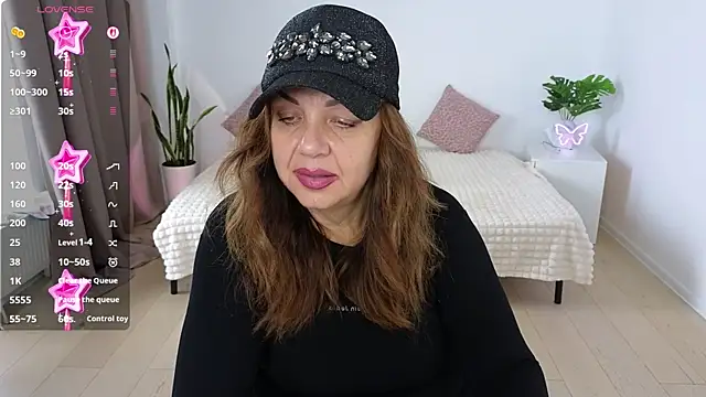 Snapshot of Nika_Light chatting on 12, 10, 2025 Nika Light online show from 12, 10, 2025