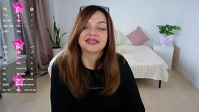 Snapshot of Nika_Light chatting on 14, 10, 2025 Nika Light online show from 14, 10, 2025