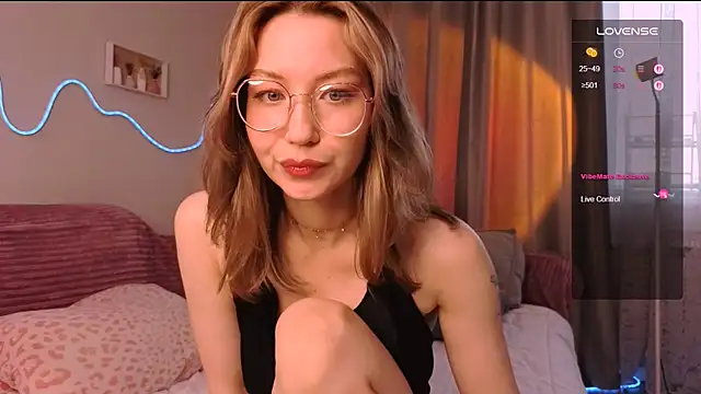 Snapshot of Lilo_Sims chatting on 15, 9, 2025 Lilo Sims online show from 15, 9, 2025