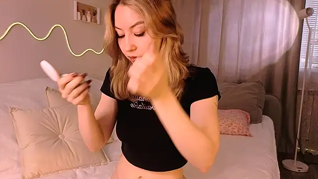 Snapshot of Lilo_Sims chatting on 26, 10, 2025 Lilo Sims online show from 26, 10, 2025