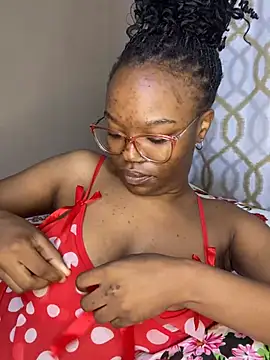 YummyMelanin117 online show from 23, 3, 2026