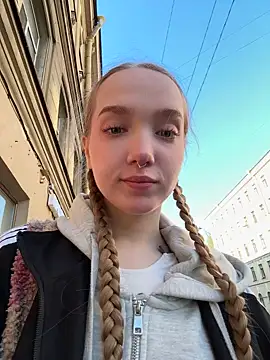 bambi lu online show from 16, 5, 2026