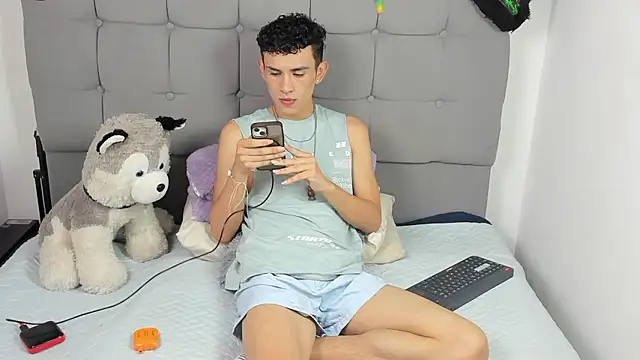 jeims hotboy online show from 8, 1, 2026