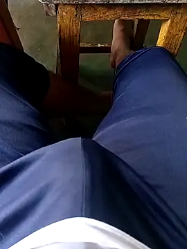 Snapshot of A-1PLAYBOY0 chatting on 11, 9, 2025 A-1PLAYBOY0 online show from 11, 9, 2025