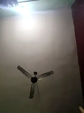 Eshwari Chopra online show from 12, 4, 2026