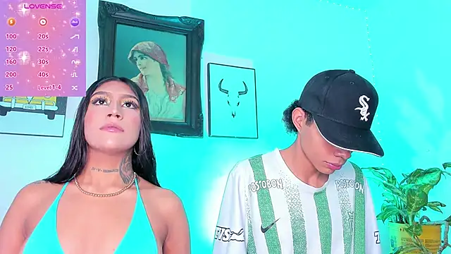 Snapshot of candyandmarilyn chatting on 8, 2, 2026 candyandmarilyn online show from 8, 2, 2026