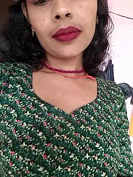 Snapshot of Eshna_Dabral chatting on 2, 11, 2025 Eshna Dabral online show from 2, 11, 2025