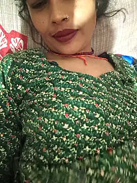 Snapshot of Eshna_Dabral chatting on 2, 11, 2025 Eshna Dabral online show from 2, 11, 2025