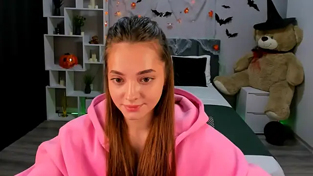 MelanieAlves online show from 19, 10, 2025