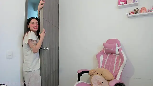Snapshot of ImBunnyNova chatting on 13, 7, 2026 ImBunnyNova online show from 13, 7, 2026