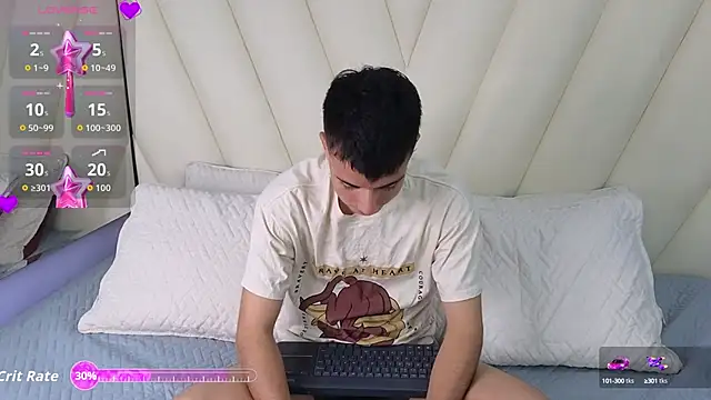 Snapshot of Hotboy21_ chatting on 14, 9, 2025 Hotboy21 online show from 14, 9, 2025