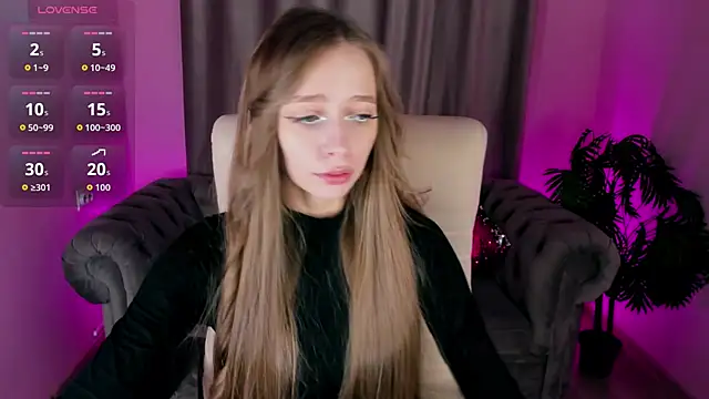 Amy Waynee online show from 16, 10, 2025