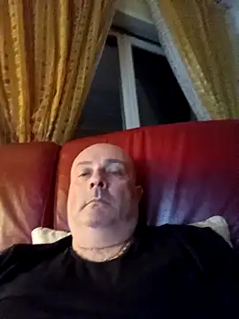 Alexis Bull online show from 1, 12, 2025