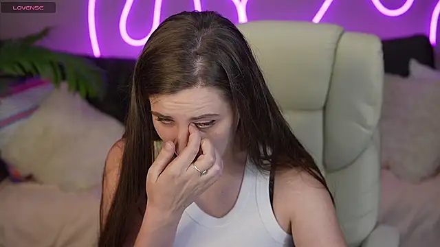 Snapshot of ValeryMurr chatting on 7, 10, 2025 ValeryMurr online show from 7, 10, 2025