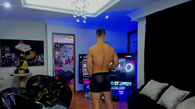 Snapshot of Lukas_Green chatting on 2, 12, 2025 Lukas Green online show from 2, 12, 2025