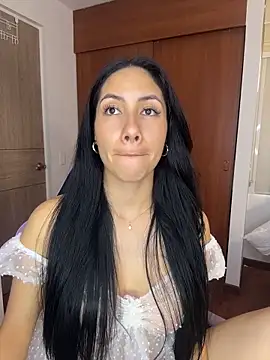 ArianaReynoldss online show from 9, 2, 2026