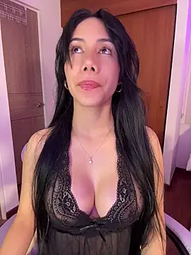 Snapshot of ArianaReynoldss chatting on 16, 7, 2026 ArianaReynoldss online show from 16, 7, 2026
