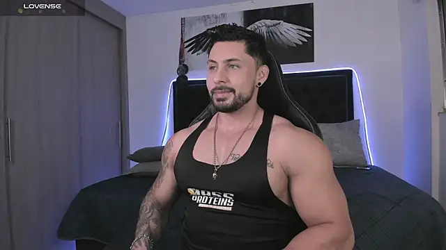 santi aesthetic online show from 11, 4, 2026