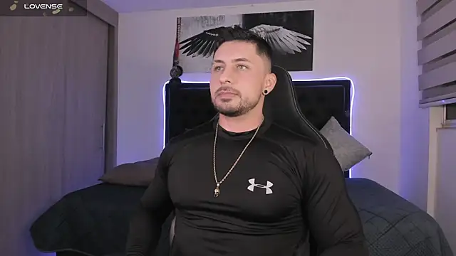 Snapshot of santi_aesthetic chatting on 7, 5, 2026 santi aesthetic online show from 7, 5, 2026