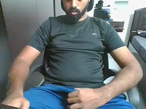 lovelyakash69 online show from 1, 12, 2025