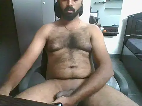 lovelyakash69 online show from 14, 12, 2025