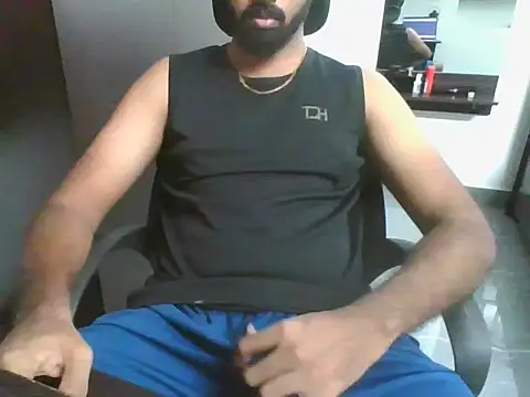 lovelyakash69 online show from 30, 6, 2026
