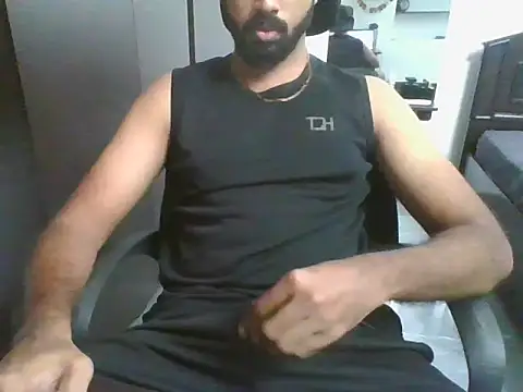 lovelyakash69 online show from 25, 7, 2026