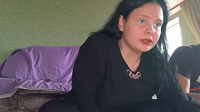 Snapshot of SweetPiggyx chatting on 18, 5, 2026 SweetPiggyx online show from 18, 5, 2026