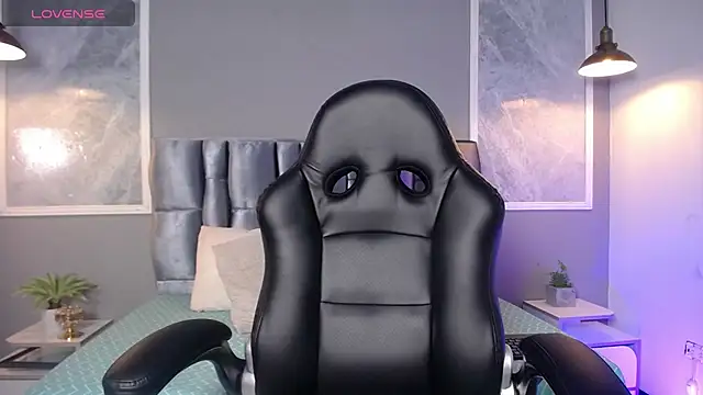 AmmberJones online show from 22, 3, 2025