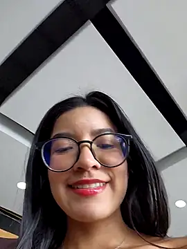 Pretty roxxyy online show from 14, 9, 2025