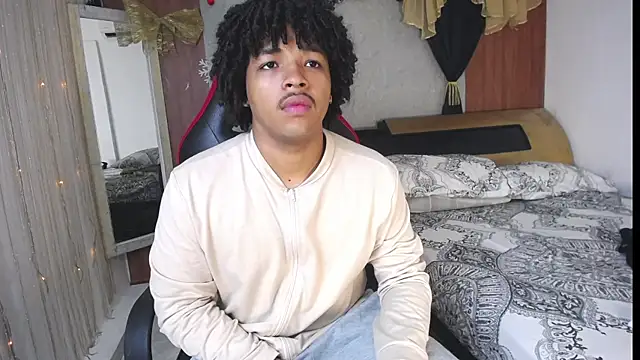 Snapshot of black_king_241 chatting on 15, 1, 2026 black king 241 online show from 15, 1, 2026