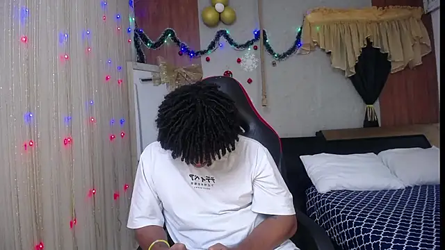 Snapshot of black_king_241 chatting on 19, 1, 2026 black king 241 online show from 19, 1, 2026