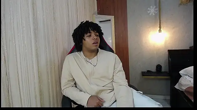 Snapshot of black_king_241 chatting on 7, 2, 2026 black king 241 online show from 7, 2, 2026