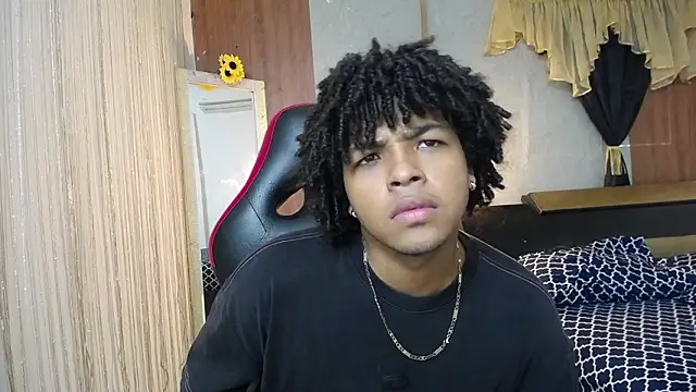 Snapshot of black_king_241 chatting on 25, 2, 2026 black king 241 online show from 25, 2, 2026