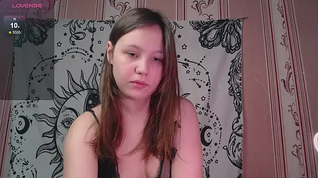 Thighswithspikes online show from 24, 11, 2025