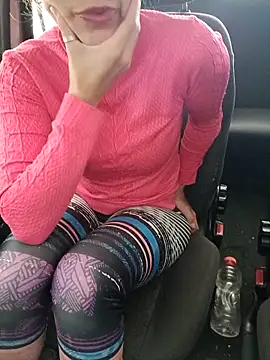 Snapshot of fuck_couple69 chatting on 29, 10, 2025 fuck couple69 online show from 29, 10, 2025