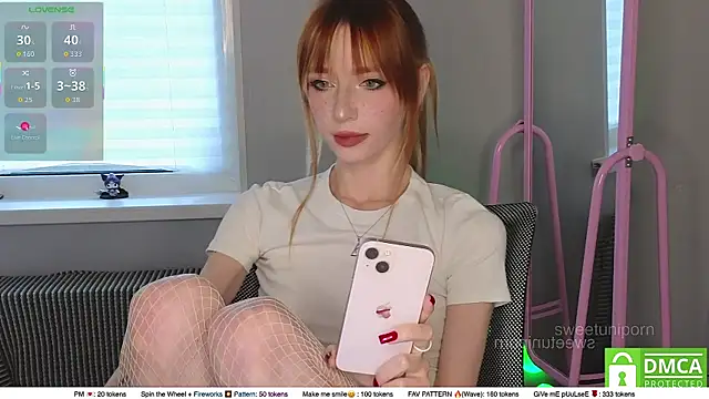 sweetuniporn online show from 16, 10, 2025