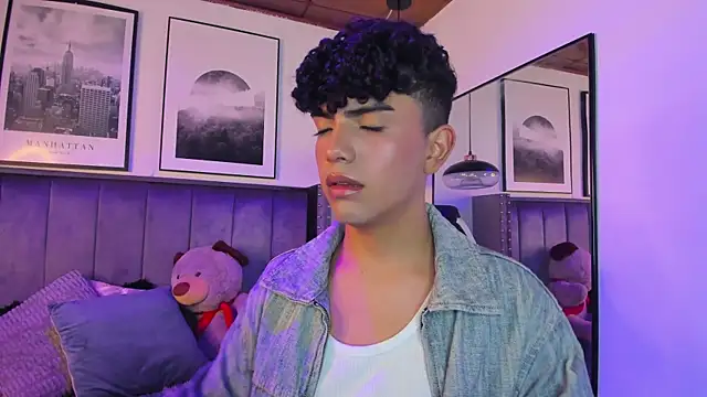Niick Twink online show from 18, 10, 2025