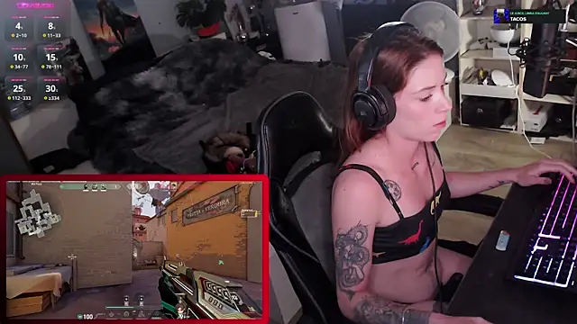 Snapshot of Horny_Makima chatting on 10, 9, 2025 Horny Makima online show from 10, 9, 2025