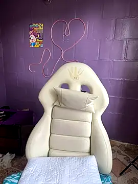 Baby  Otaku online show from 9, 10, 2025