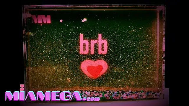 MiaMega online show from 15, 4, 2026