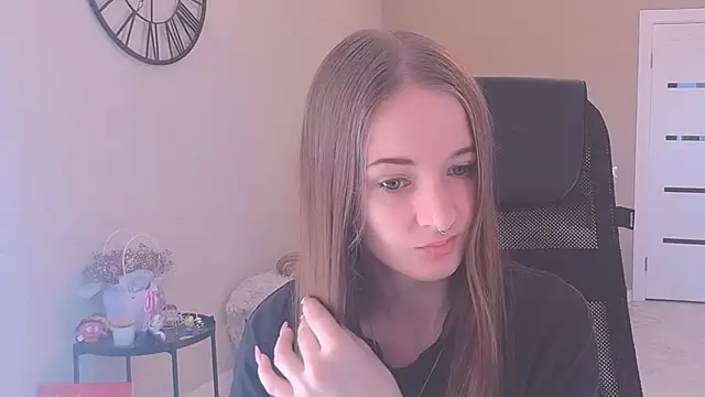 KateKayer online show from 21, 9, 2025